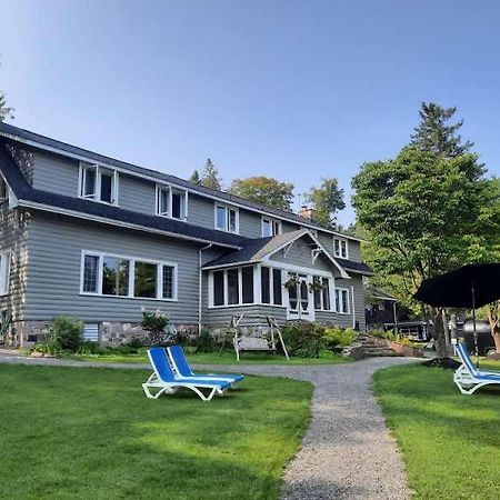 Bonnie View Inn Haliburton Exteriör bild